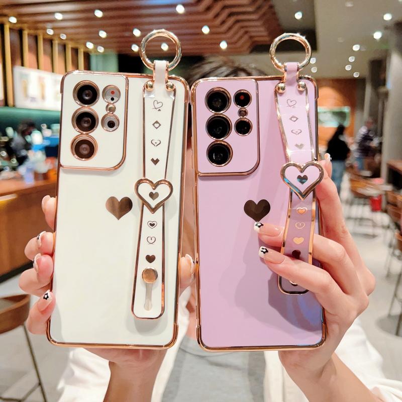 Plating Love Heart Wristband Case For Samsung S23 S22 S21 Ultra A54 A53 A52 A34 A33 A14 Shockproof Silicone Soft Cover