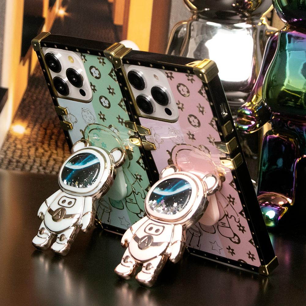 Luxury Glitter Astronaut Space Bear Kickstand Cover Plating Phone Case For Samsung S24 S23 S22 S21 FE Plus Ultra Note 20 Fashion Bracket Square Case